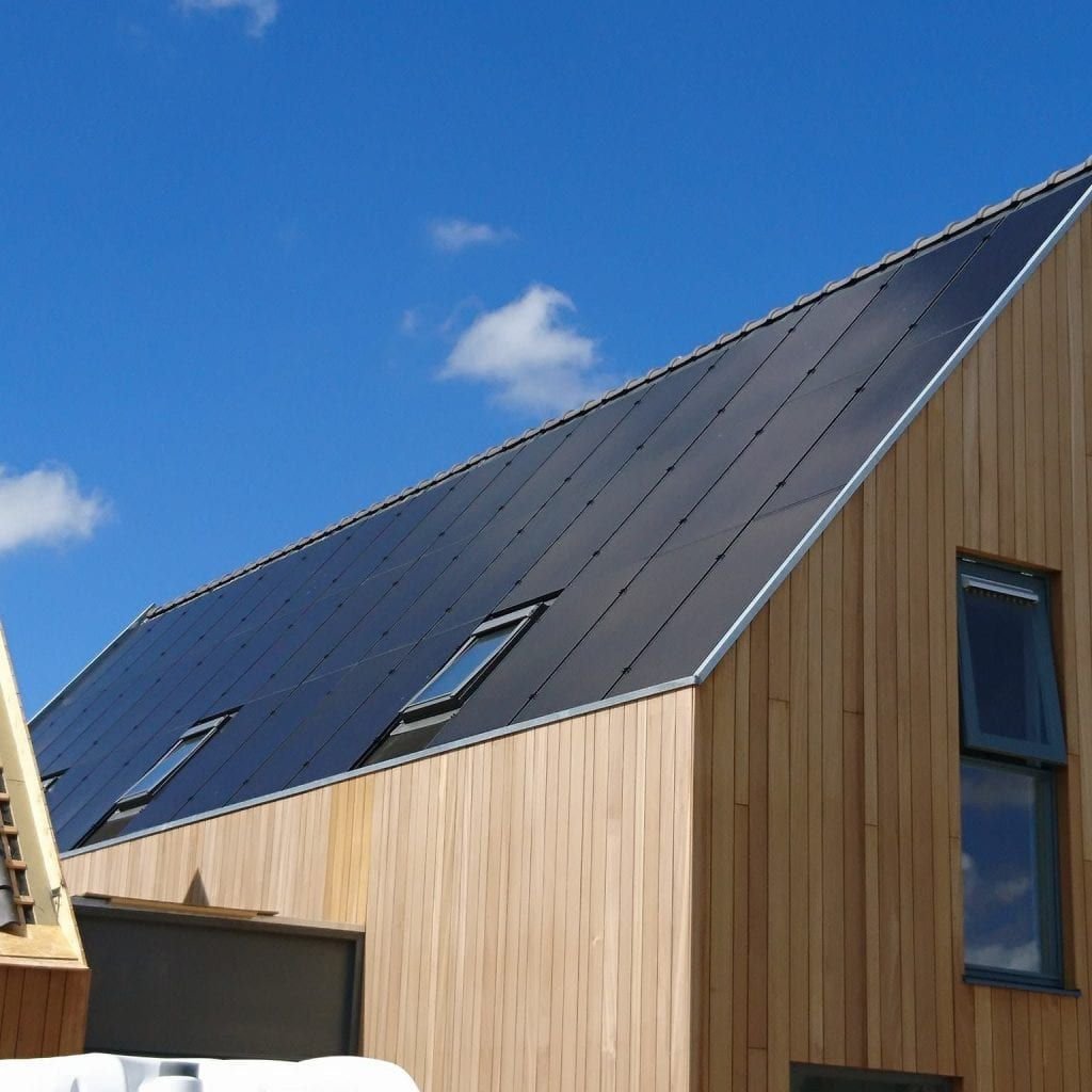 Solar Roof: The Future of Clean and Efficient Energy